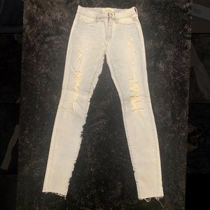 PAC SUN ripped jeans size 2 never worn